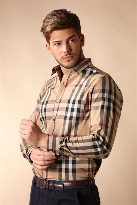 burberry brillenkoker|burberry clothing for men.